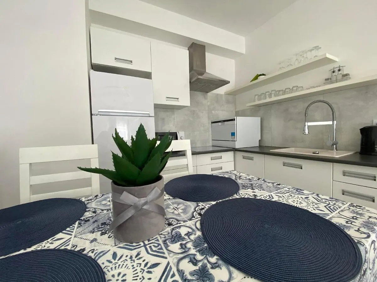 Apartment Perfect Spot At Walowa / City Center Gdansk